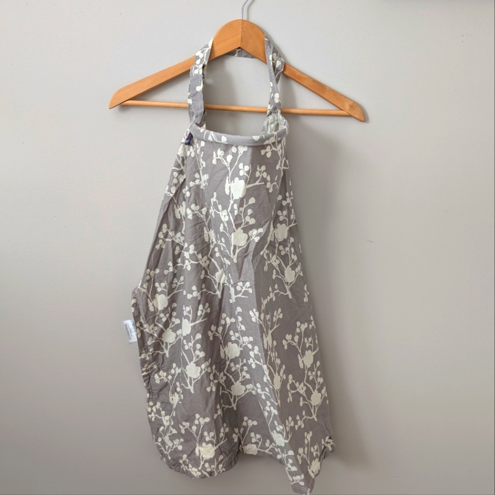 Bebe au Lait Gray and Cream Floral Nursing Cover